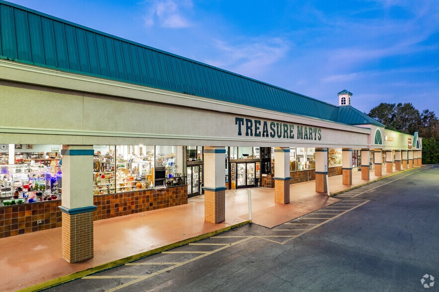 2700-2738 W Old Highway 441, Mount Dora, FL for sale - Building Photo - Image 3 of 10