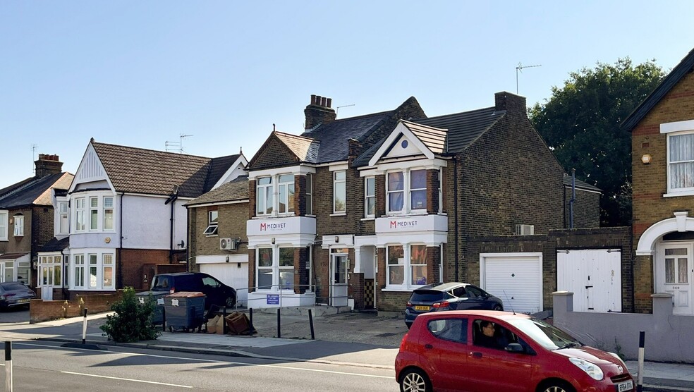 671-673 Hertford Rd, Enfield for sale - Primary Photo - Image 1 of 1