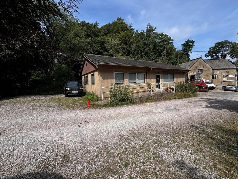 Old Bristol Rd, Nailsworth for sale - Building Photo - Image 2 of 3