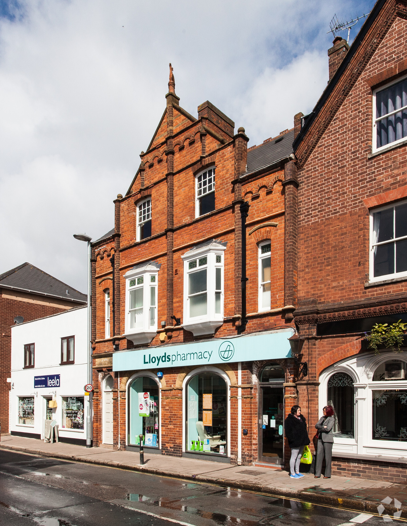 71 Magdalen Rd, Exeter for sale Primary Photo- Image 1 of 1