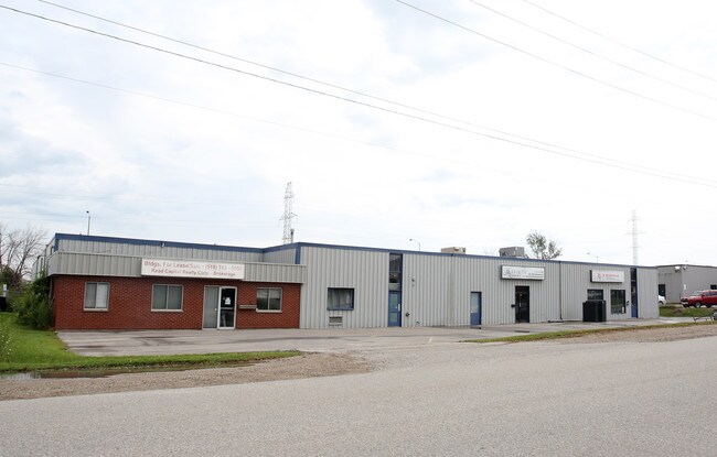 Plus de détails pour 45 Lewis Rd, Guelph, ON - Industriel à louer