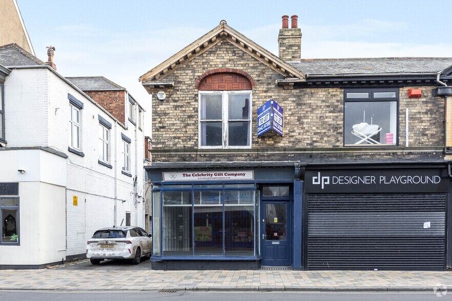 51 Station Rd, Redcar à louer - Photo du bâtiment - Image 2 de 2