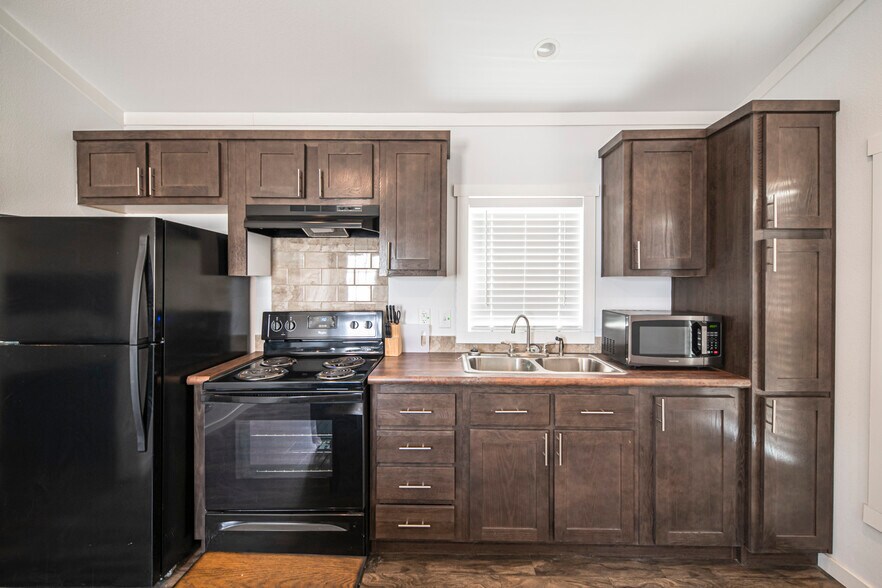 4301 S County Road 1135, Midland, TX à vendre - Photo intérieure - Image 3 de 75