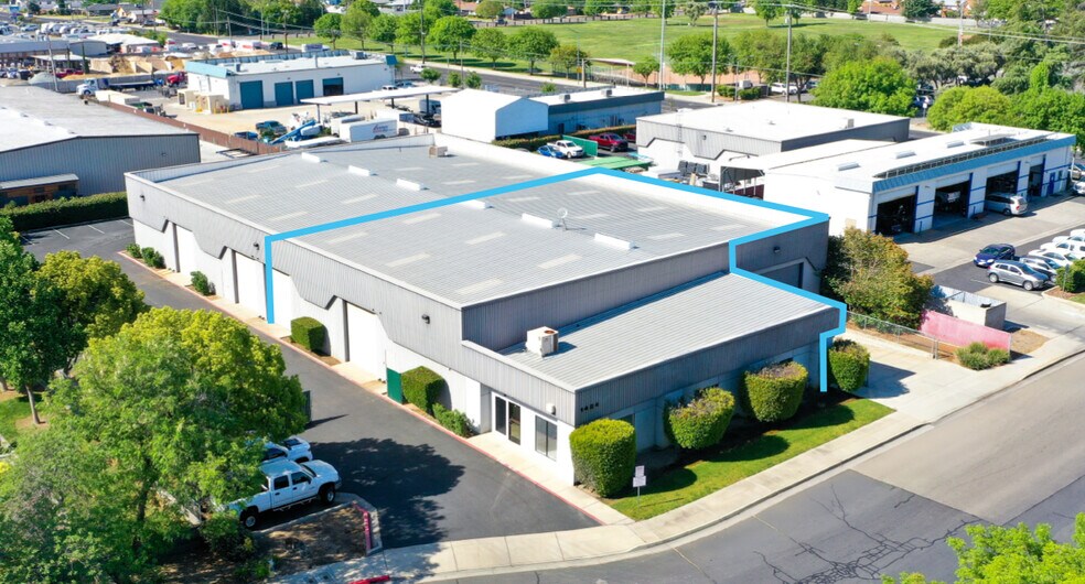 1424 Los Altos Ave, Clovis, CA à louer - Photo principale - Image 1 de 5