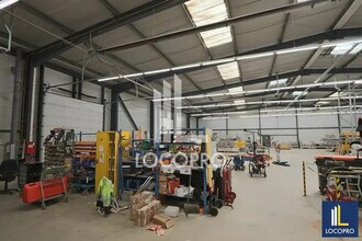 Flex in Aix-en-Provence for lease Interior Photo- Image 2 of 7