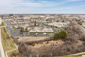 Plus de détails pour 2500 W Higgins Rd, Hoffman Estates, IL - Bureau à louer