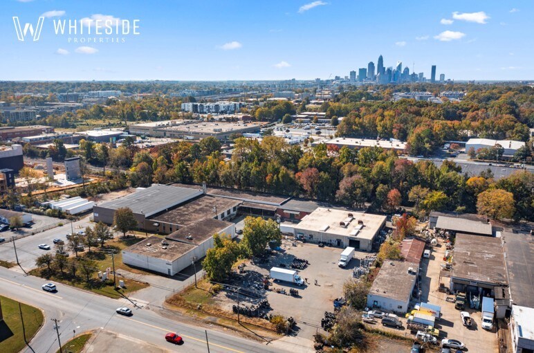 227 Atando Ave, Charlotte, NC à louer - Photo du bâtiment - Image 1 de 3