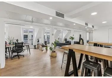 20 Rue Saint-Georges, Paris for lease - Building Photo - Image 1 of 24