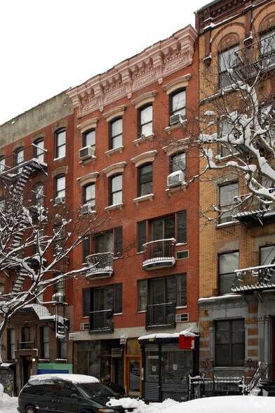 102 E 7th St, New York, NY à louer - Photo principale - Image 2 de 5