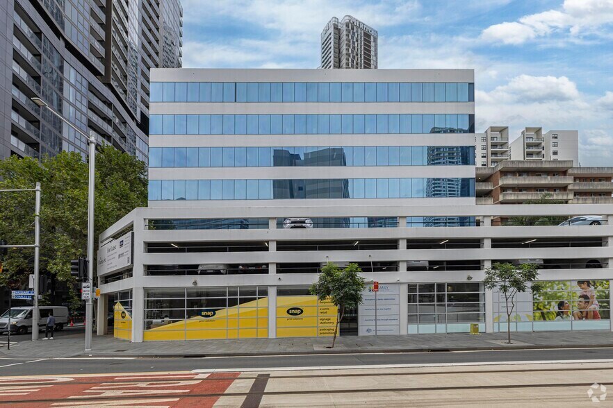 20 Charles St, Parramatta à louer - Photo du bâtiment - Image 2 de 3