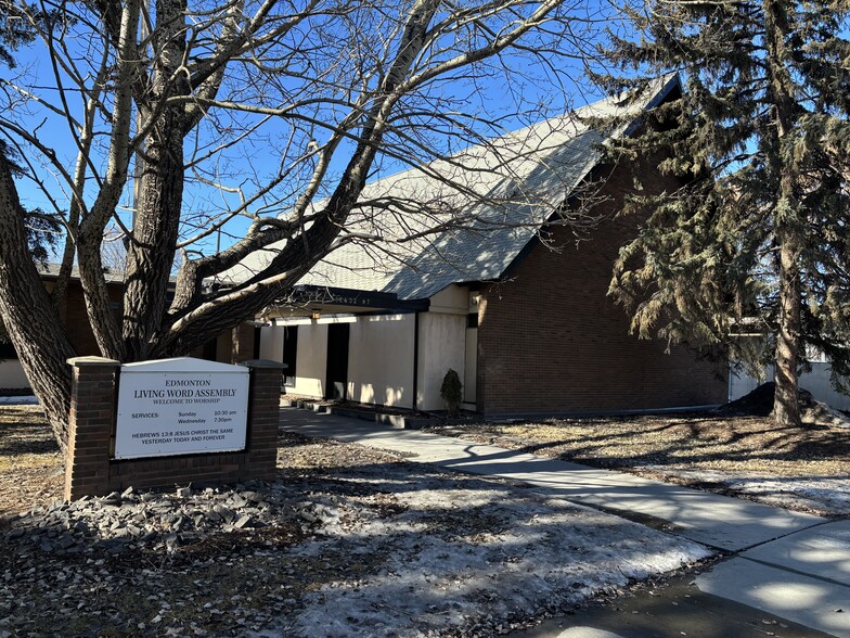 12420 87th St NW, Edmonton, AB for sale - Building Photo - Image 1 of 5