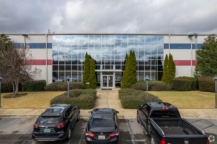 1532 Midfield Industrial Blvd, Birmingham, AL à louer - Photo du bâtiment - Image 3 de 13