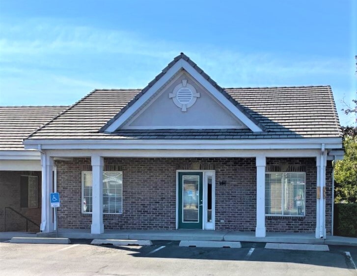 194 E 860 S, Orem, UT for lease Primary Photo- Image 1 of 18