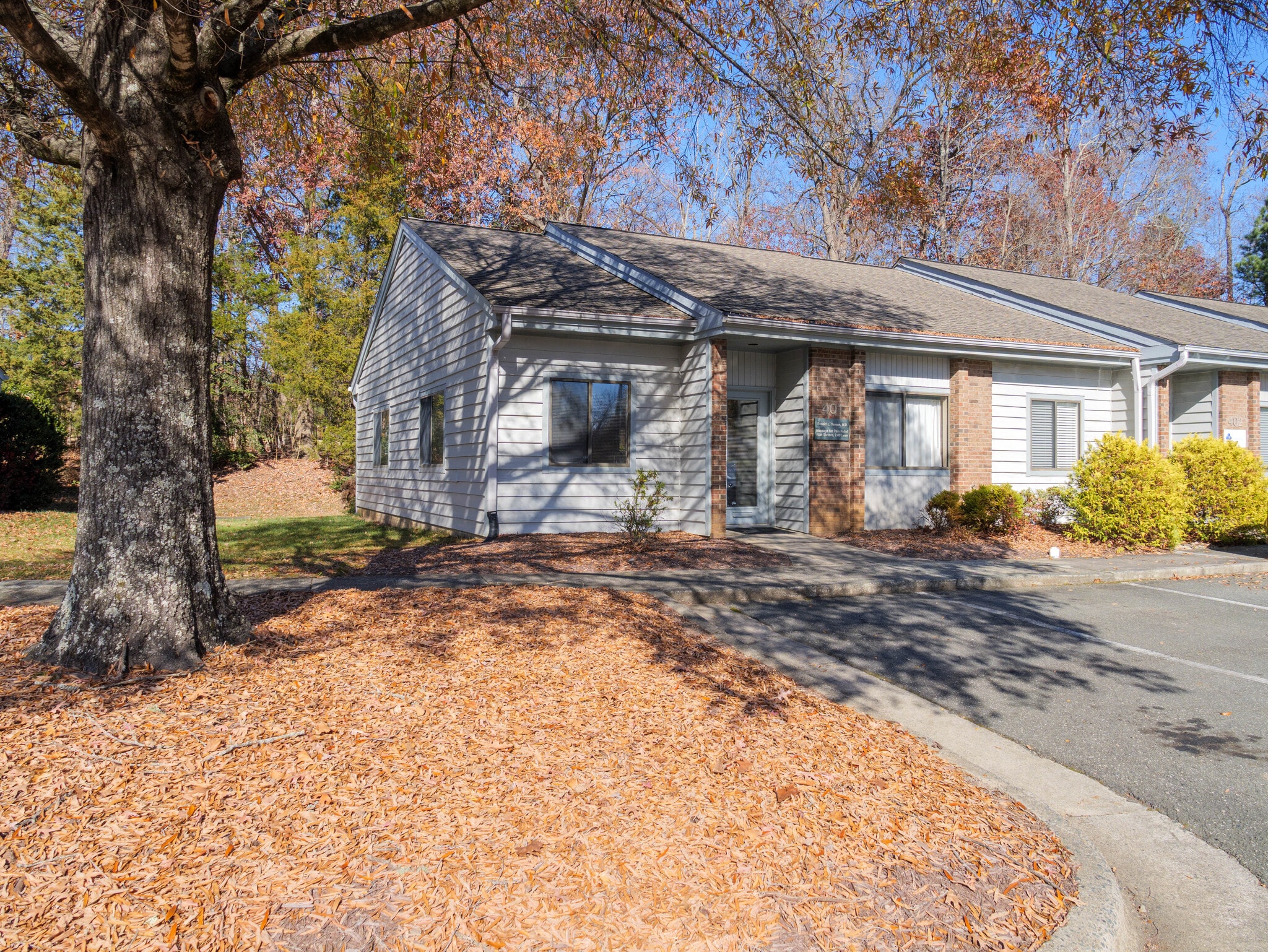 3200 Croasdaile Dr, Durham, NC for lease Primary Photo- Image 1 of 17