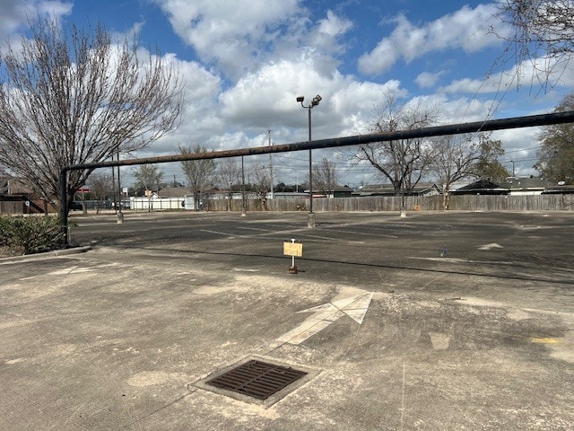 13409 Emporia st, Houston, TX à vendre - Photo du bâtiment - Image 2 de 5