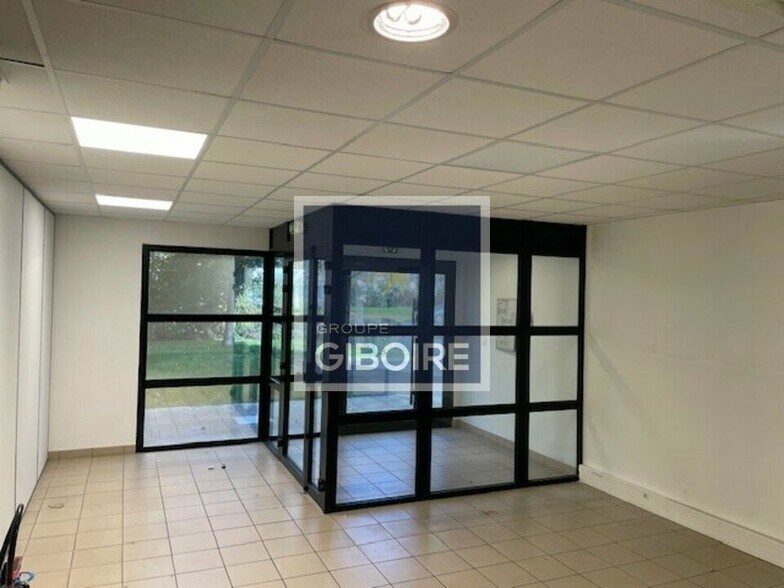 Bureau dans Saint-Grégoire à vendre - Photo intérieure - Image 3 de 16