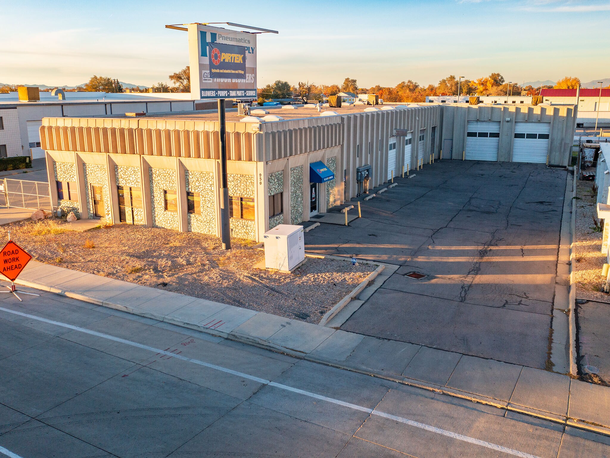 950 W 2100 S, Salt Lake City, UT for lease Building Photo- Image 1 of 22