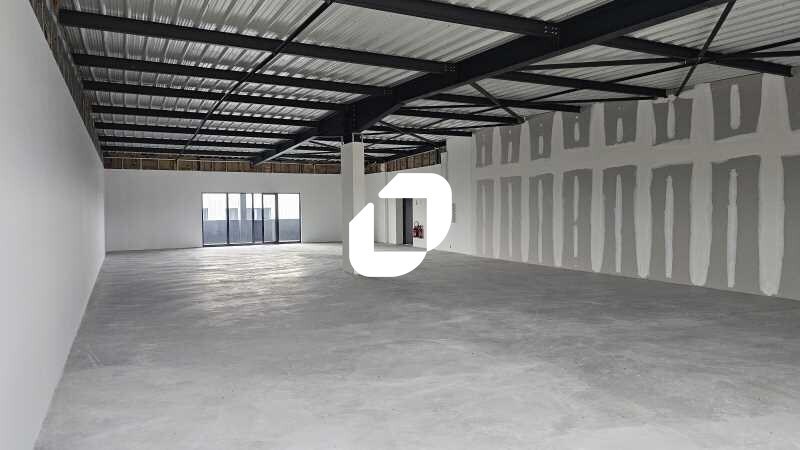 Flex in Le Mesnil-Amelot for lease Building Photo- Image 1 of 19