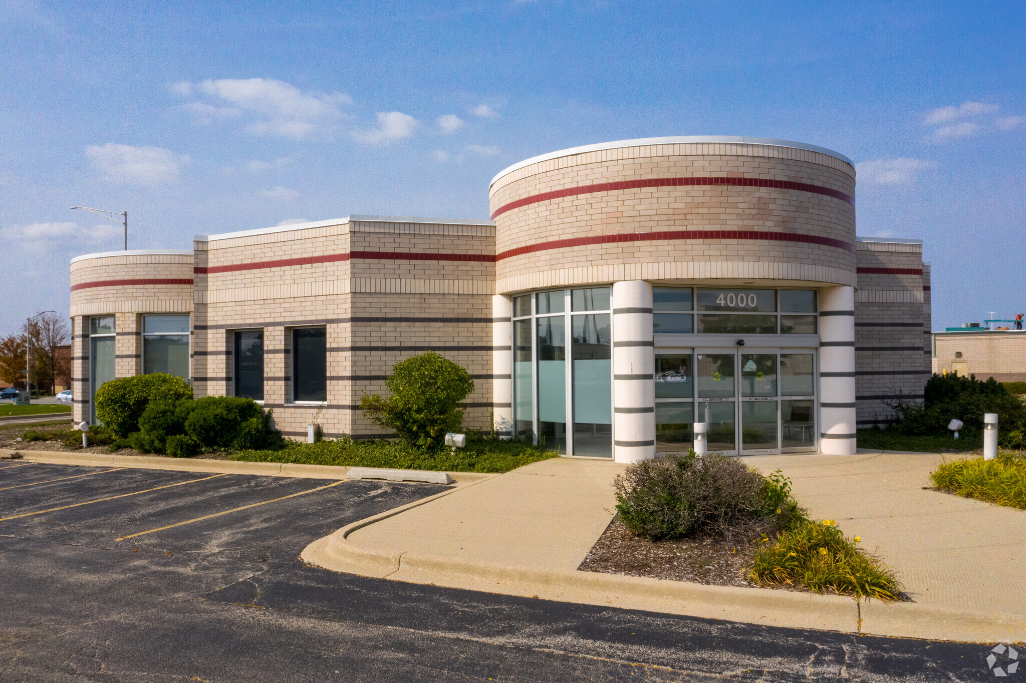 4000 Broadview Village Sq, Broadview, IL for sale Building Photo- Image 1 of 1