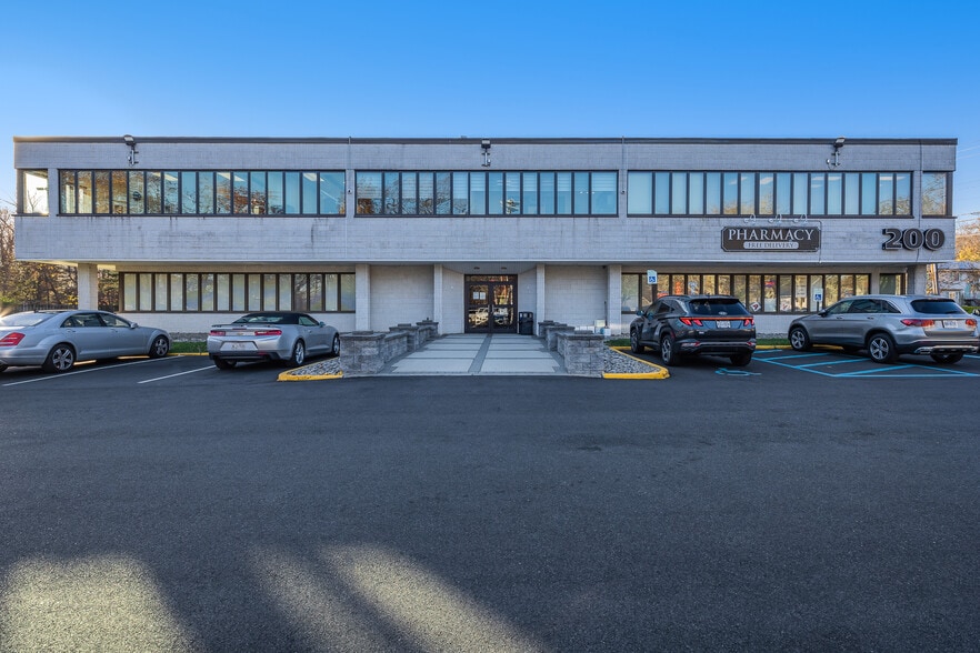 200 E Eckerson Rd, New City, NY for lease - Building Photo - Image 3 of 33