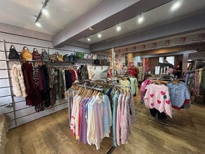 16 High St, Lewes à louer Photo intérieure- Image 2 de 2