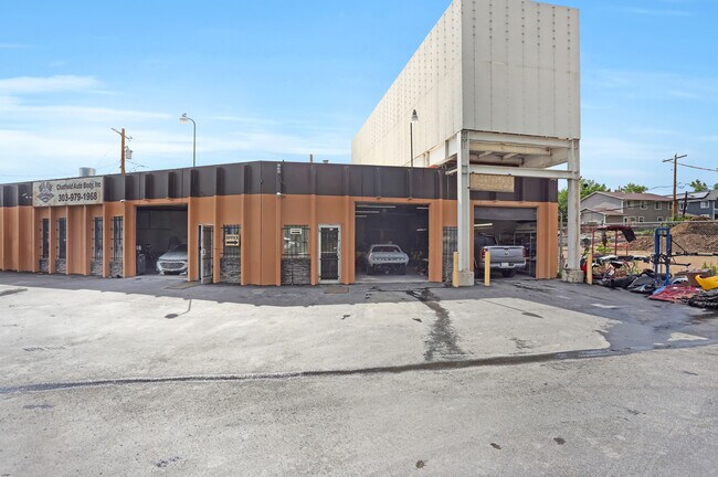 More details for 8537 S Reed St, Littleton, CO - Retail for Sale