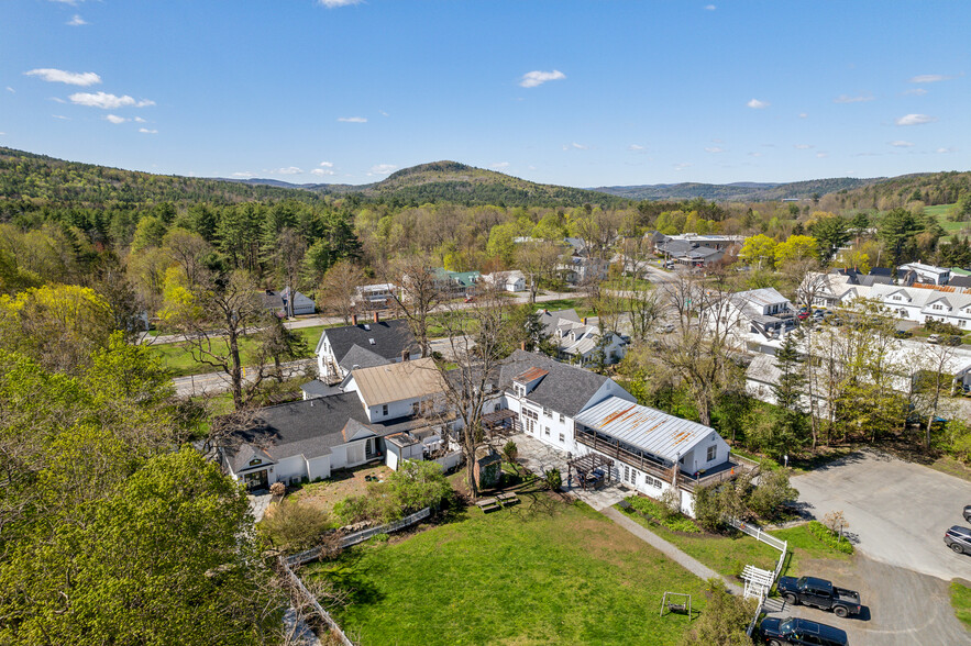 9 Main St, Lyme, NH à vendre - Photo du bâtiment - Image 3 de 40