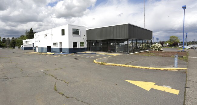 More details for 1940 E Powell Blvd, Gresham, OR - Retail for Sale