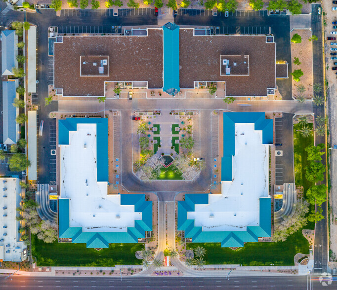 6710 N Scottsdale Rd, Scottsdale, AZ for lease - Aerial - Image 3 of 11