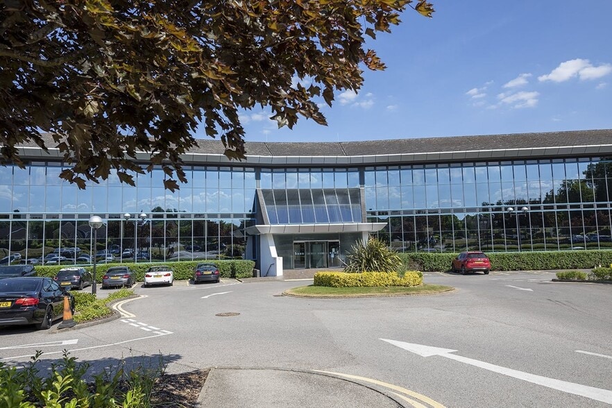 Cain Rd, Bracknell for lease - Building Photo - Image 2 of 41