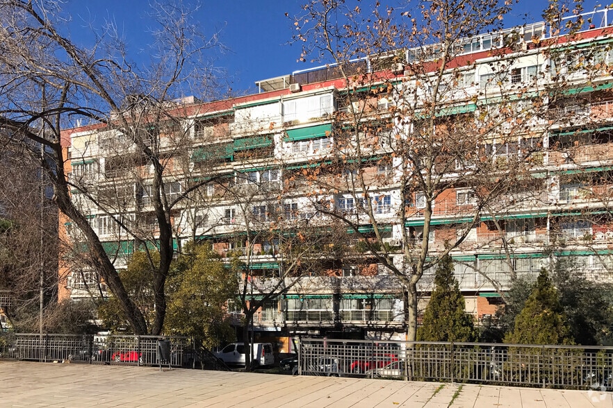 Avenida de Lisboa, 8, Alcorcón, Madrid for lease - Building Photo - Image 1 of 2