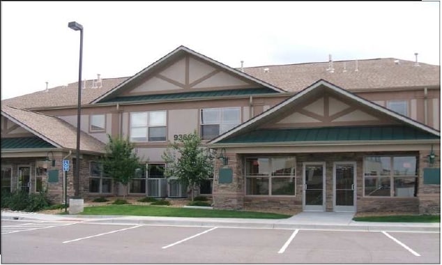 9364 Teddy Ln, Lone Tree, CO à vendre - Photo du bâtiment - Image 3 de 23