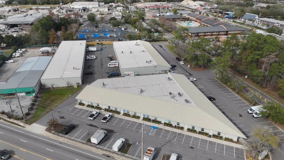 5121 Bowden Rd, Jacksonville, FL for lease - Commercial Listing Video - Image 2 of 16