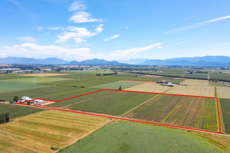 9586 Bender Rd, Lynden, WA for sale - Aerial - Image 2 of 12
