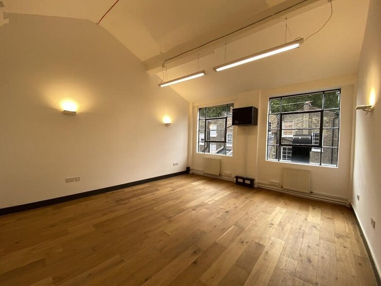 190A New North Rd, London for lease - Building Photo - Image 3 of 26