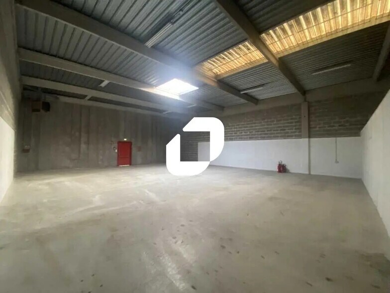 Industrial in Herblay-sur-Seine for lease - Interior Photo - Image 2 of 6