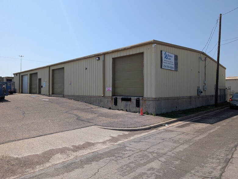 300 Kelly St, Waco, TX à vendre - Photo du bâtiment - Image 1 de 1