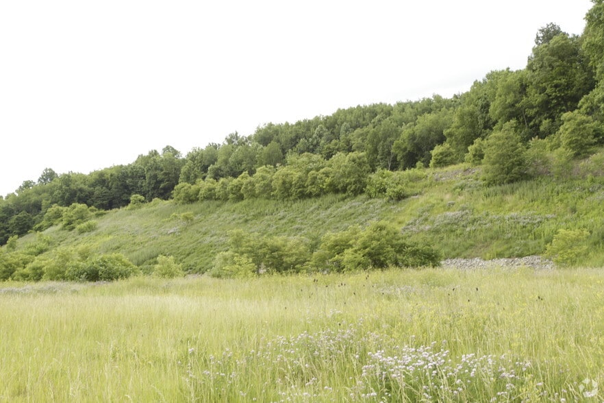 Rt 22 E, Export, PA à vendre - Photo du bâtiment - Image 2 de 2