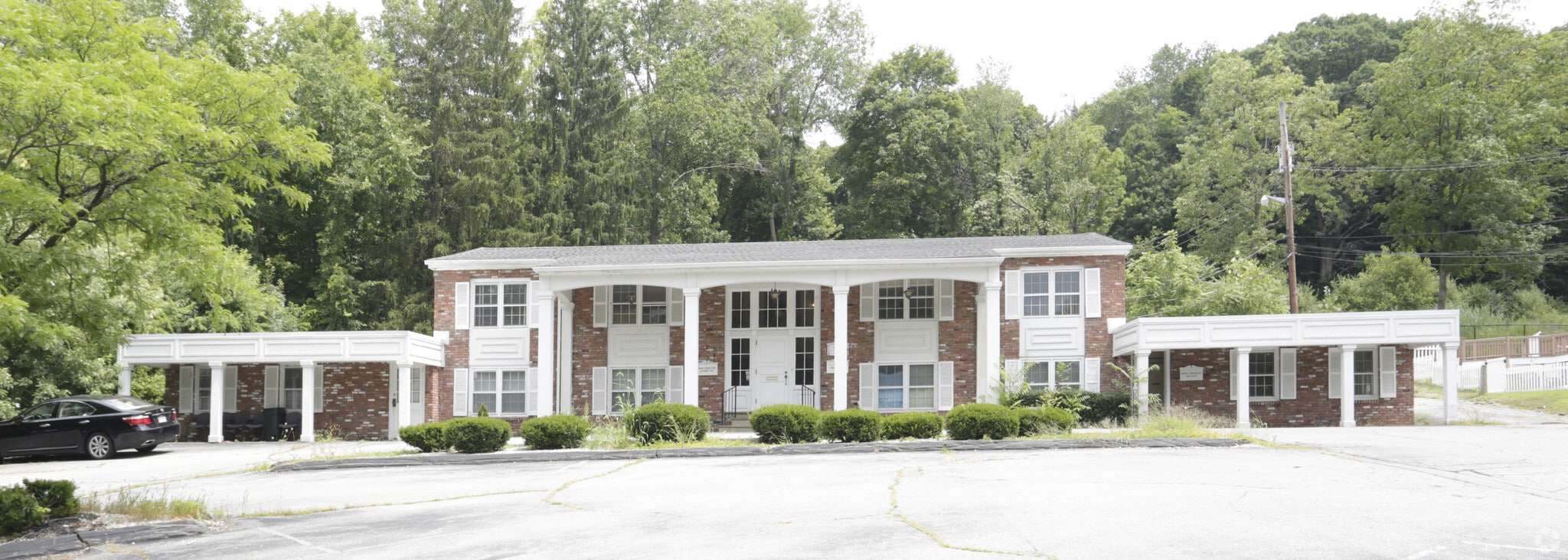 2424 US-6, Brewster Village, NY à louer Photo principale- Image 1 de 23