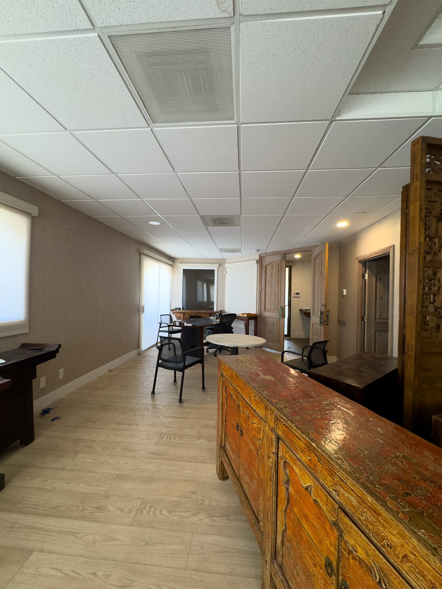 73111 El Paseo Dr, Palm Desert, CA for lease Interior Photo- Image 1 of 4