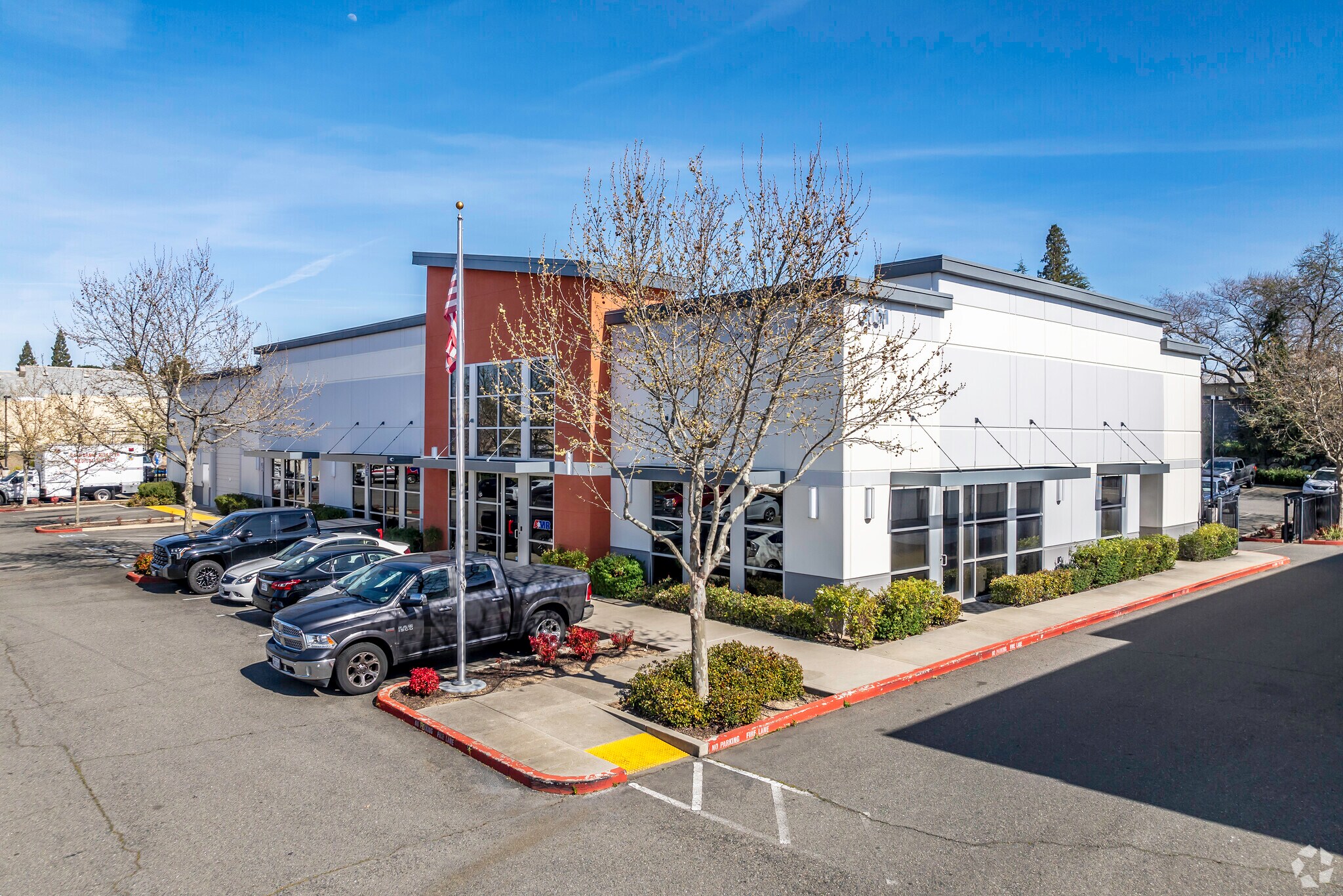 6101 Pacific St, Rocklin, CA à vendre Photo principale- Image 1 de 7