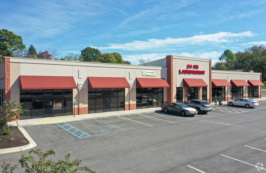 11823 Memorial Pky, Huntsville, AL for lease - Primary Photo - Image 1 of 4