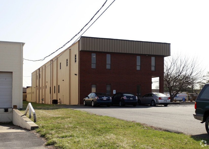 10105 Residency Rd, Manassas, VA for lease - Building Photo - Image 3 of 3