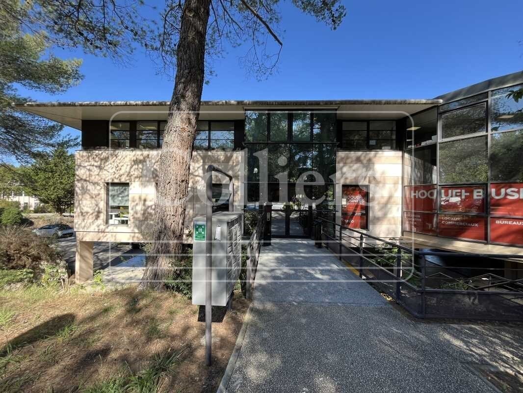 Office in Aix-en-Provence for lease Building Photo- Image 1 of 9