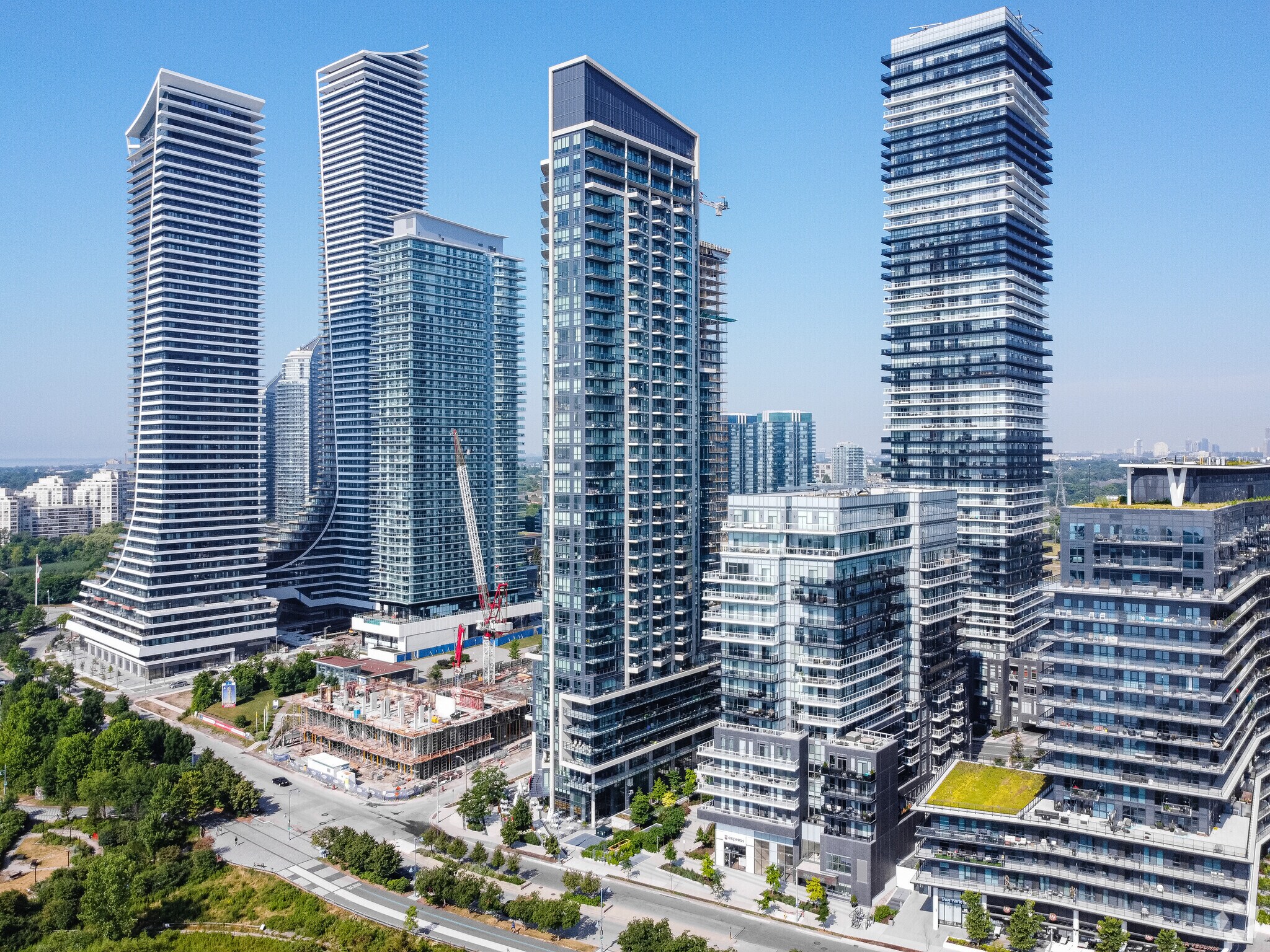 128 Marine Parade Dr, Toronto, ON for sale Building Photo- Image 1 of 1