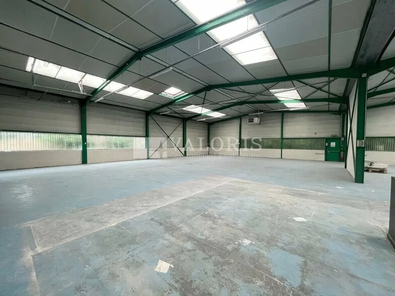 Flex dans Saint-Genis-Laval à louer - Photo intérieure - Image 2 de 59