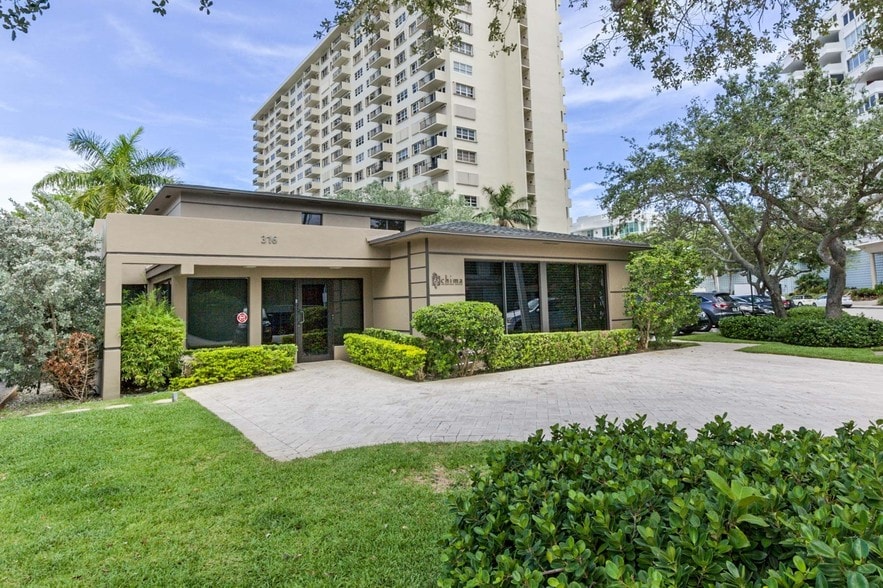 316 Sunset Dr, Fort Lauderdale, FL for lease - Primary Photo - Image 1 of 5