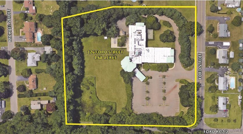 126 Ford St, Ansonia, CT à vendre - Photo du bâtiment - Image 2 de 12