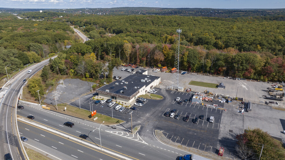 1320 Eddie Dowling Hwy, Lincoln, RI for lease - Building Photo - Image 1 of 45