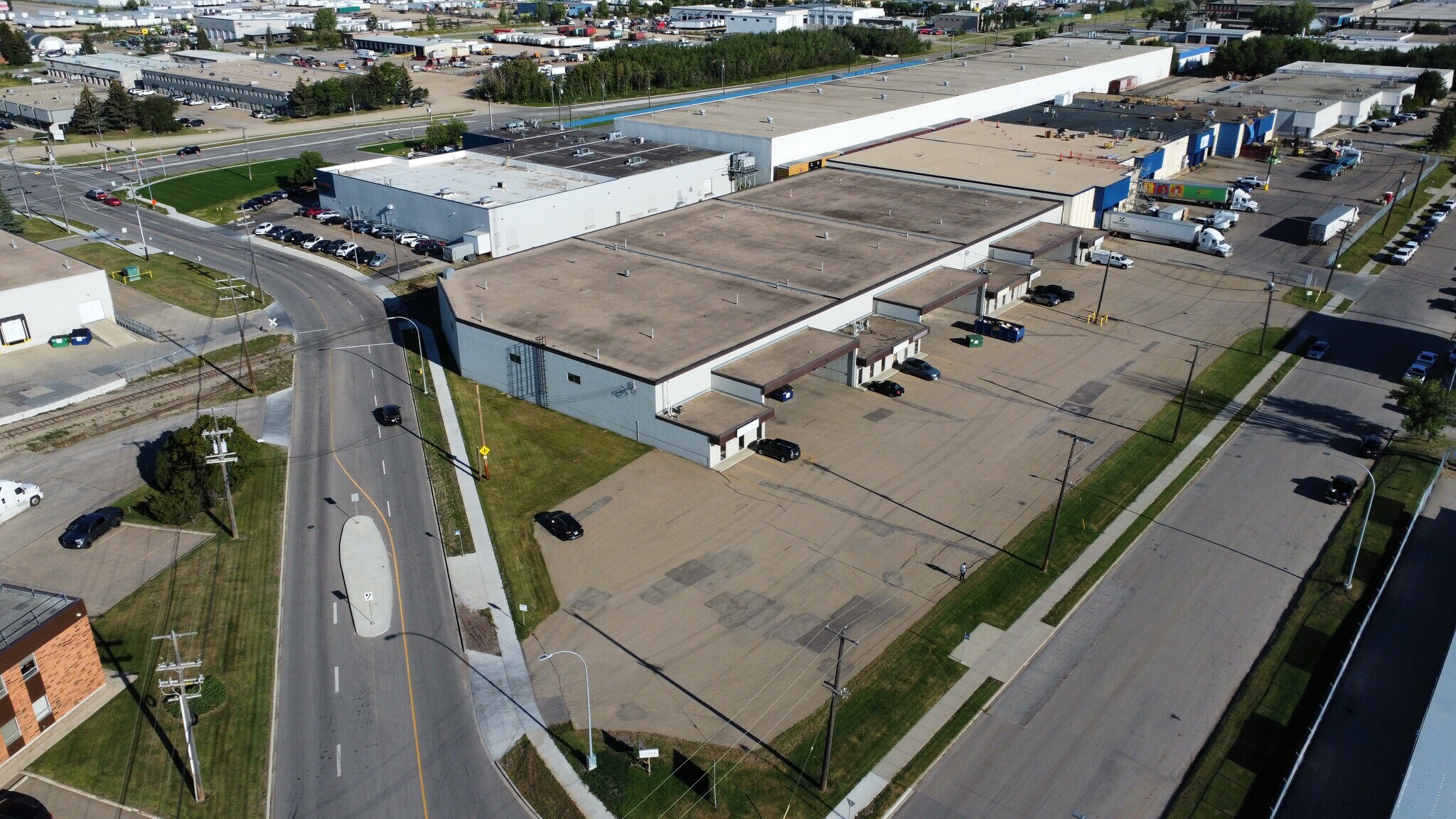 12810 148 St NW, Edmonton, AB à vendre Photo du bâtiment- Image 1 de 1